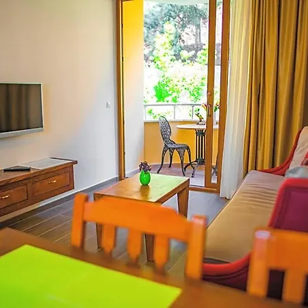 Dores Aparthotel Marmaris